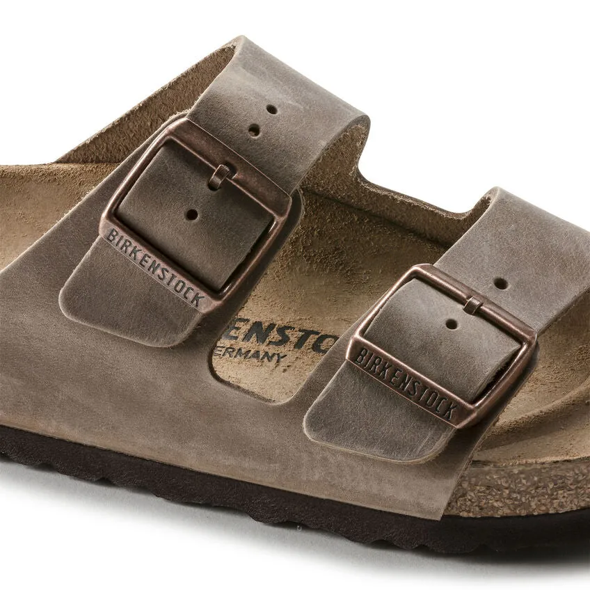 Arizona - Tobacco brown Oiled leather||Arizona - Cuir Huil Brun tabac