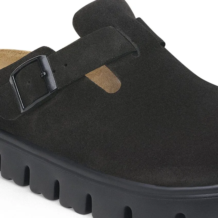 Boston Chunky - Black Suede||Boston grosse semelle - Sude noir
