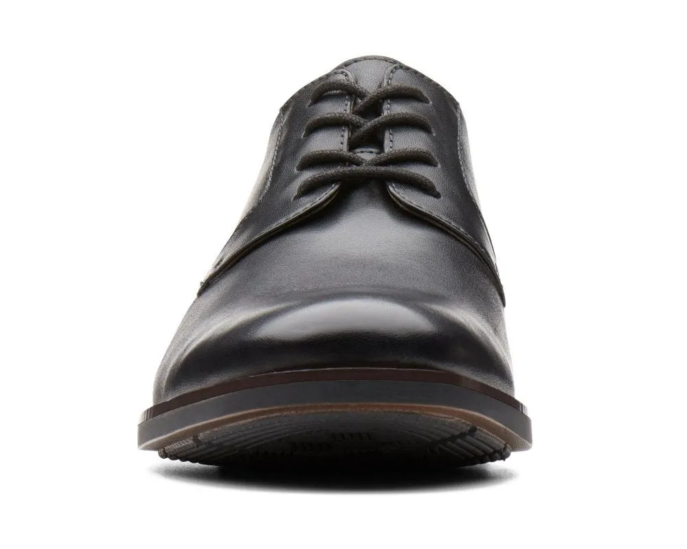 Clarks Becken Plain Black Leather