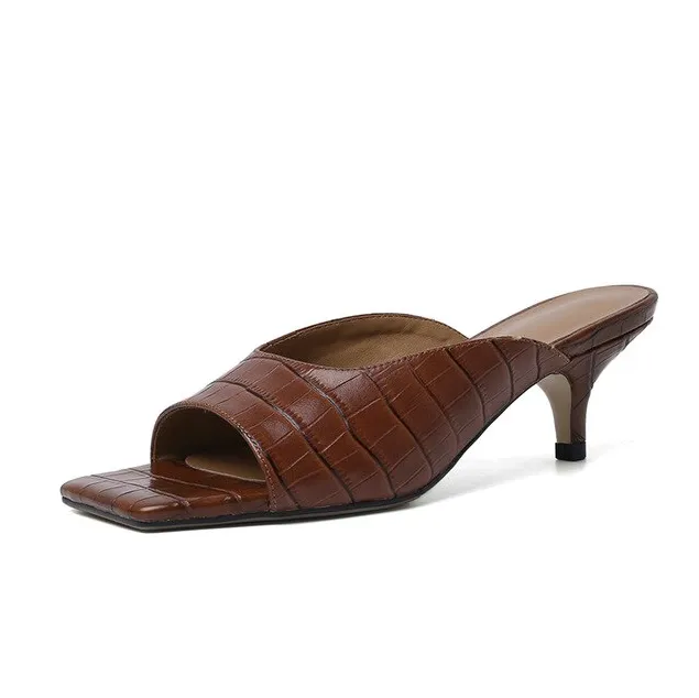 Laja Low-heeled Sandals