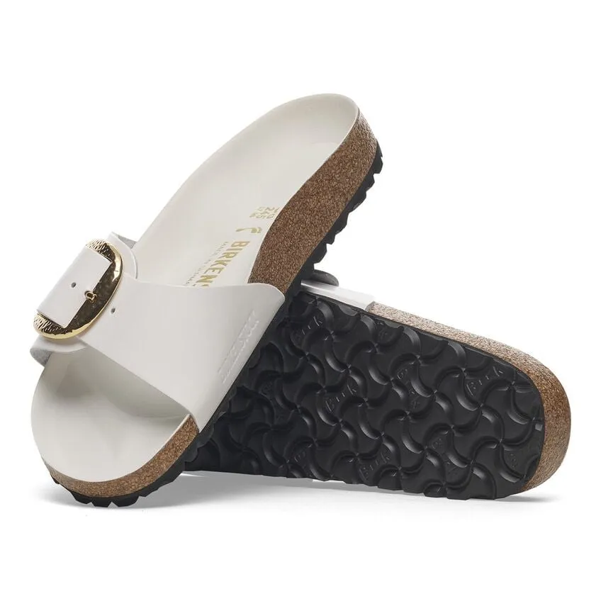 Madrid Hammered Big Buckle - Antique White High Shine Leather||Madrid grosse boucle martele - Cuir verni blanc antique
