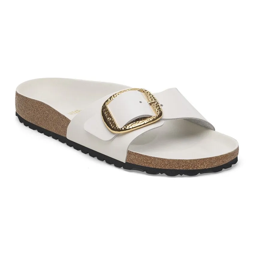 Madrid Hammered Big Buckle - Antique White High Shine Leather||Madrid grosse boucle martele - Cuir verni blanc antique
