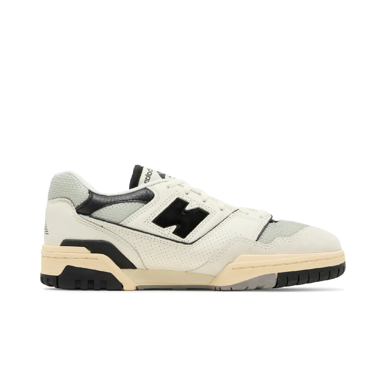 New Balance 550 Sea Salt Pack Black