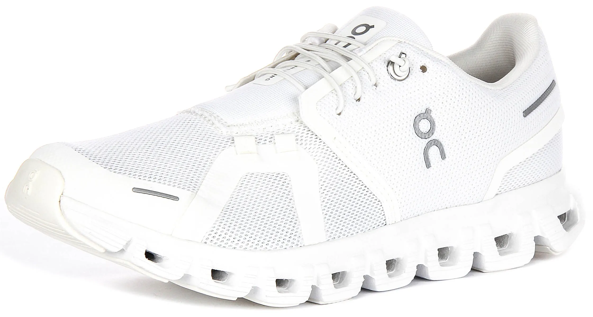 On Running Cloud 6 In White For Women
