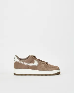 Shoes Nike Air Force 1 '07 LV8