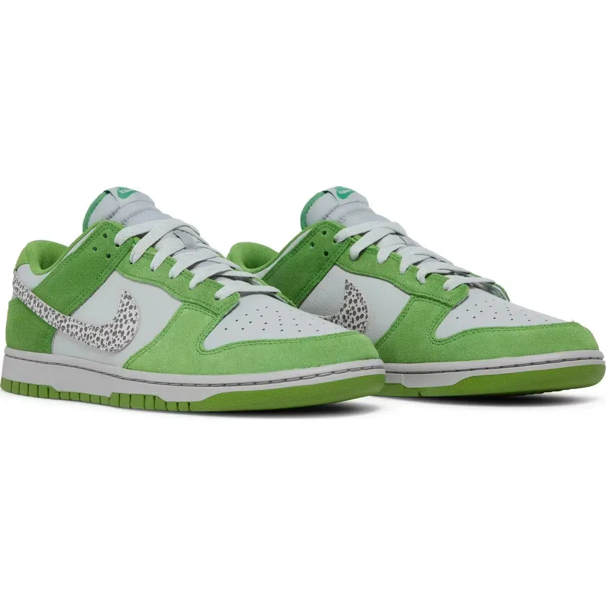 Shoes Nike Nike Dunk Low 'Safari Swoosh - Chlorophyll'