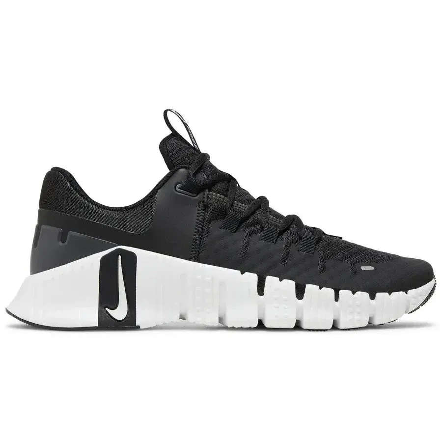 Shoes Nike Nike Free Metcon 5 'Black White' W
