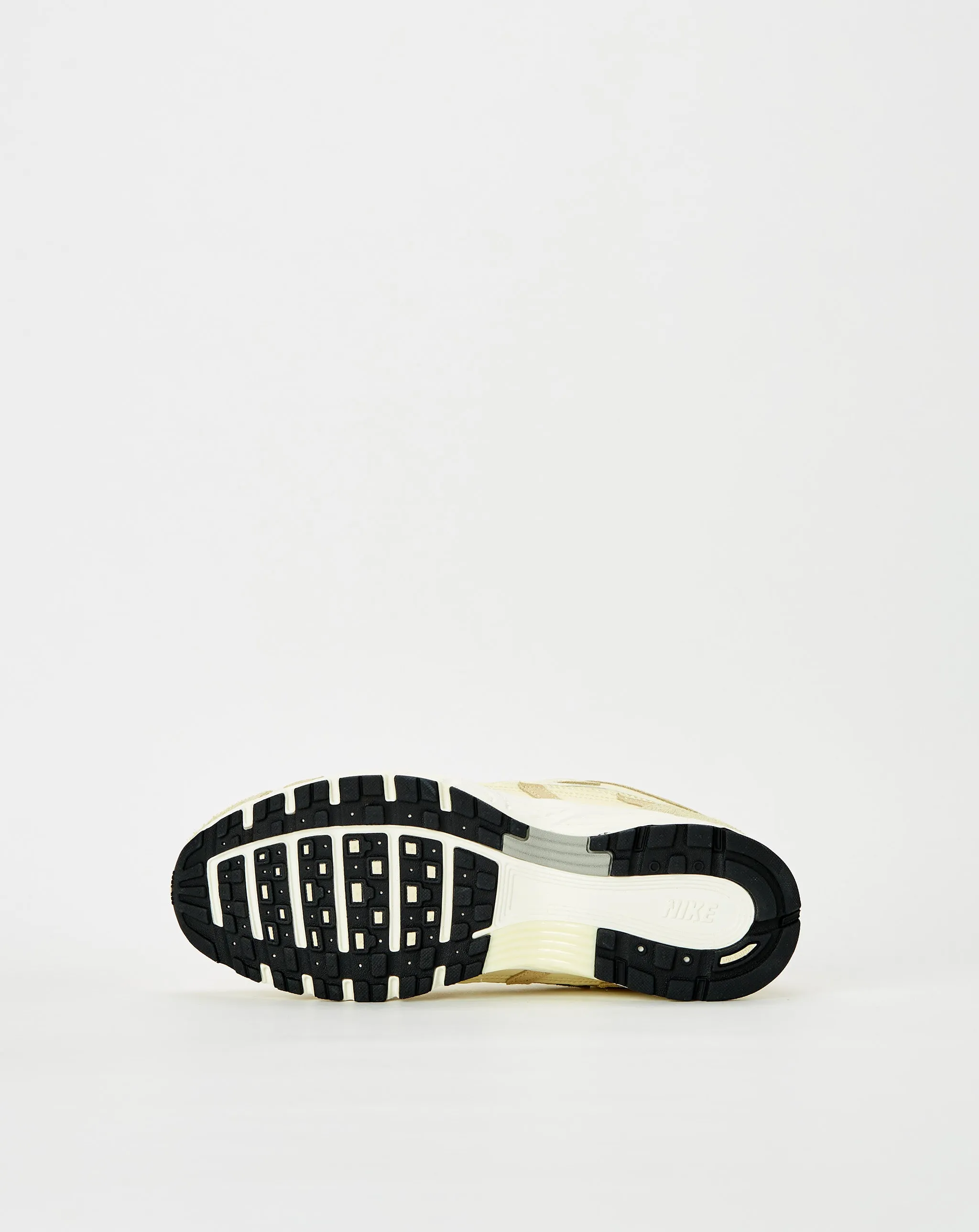 Shoes Nike P-6000 SE