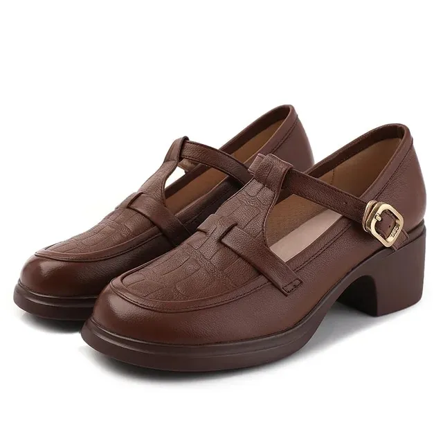 USS Shoes Sara Women's Square Heel Pumps