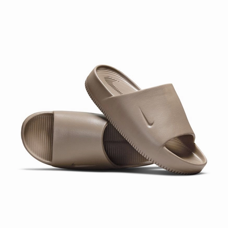 W Nike Calm DX4816-203