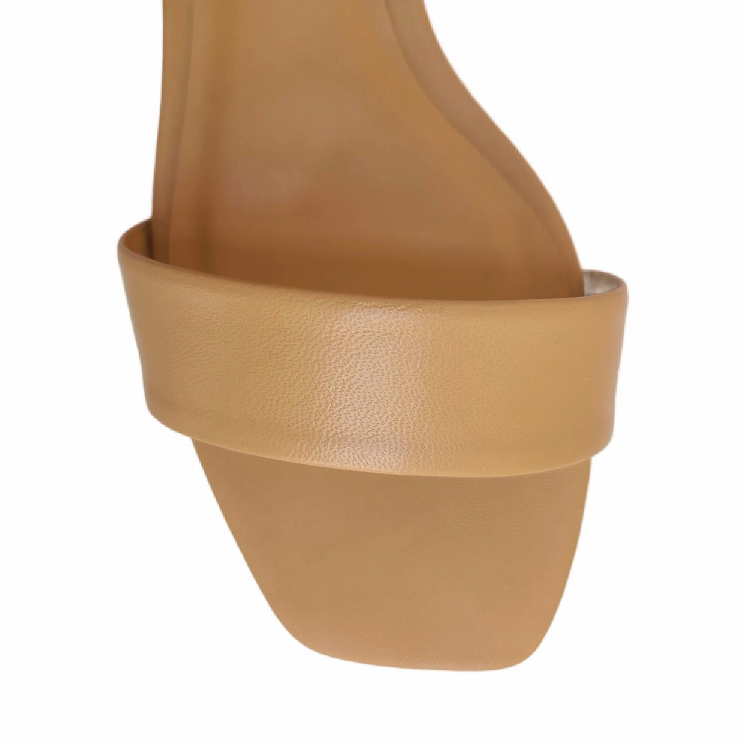 Women's Croissant Sandals In Brown