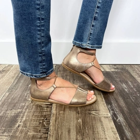 Women's Rose Sandal In Light Gold